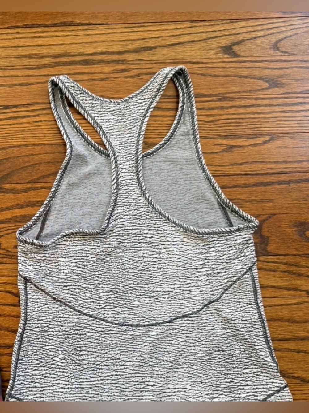 LULULEMON Tank - Picture 6 of 7